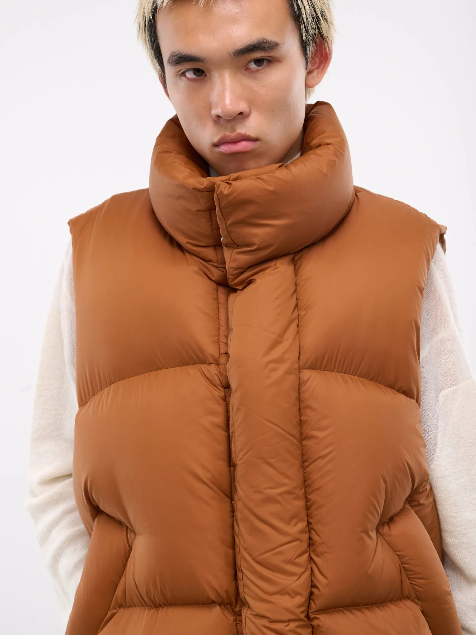 Down Vest (24A96MRU16-890-COGNAC)