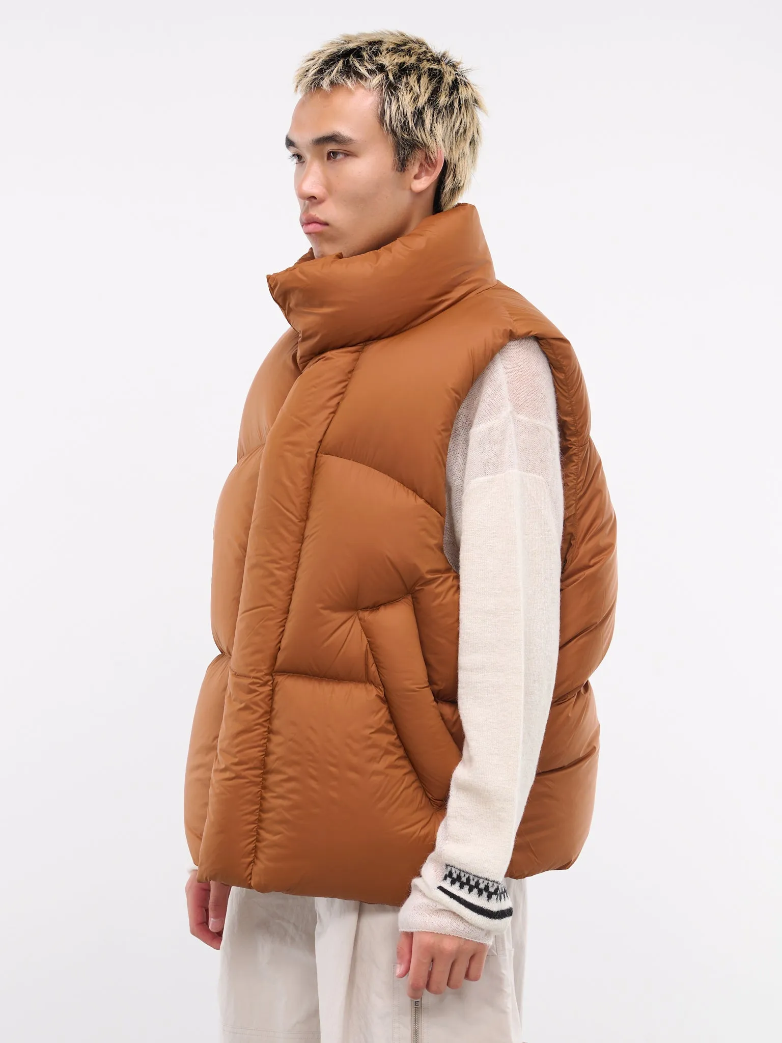 Down Vest (24A96MRU16-890-COGNAC)