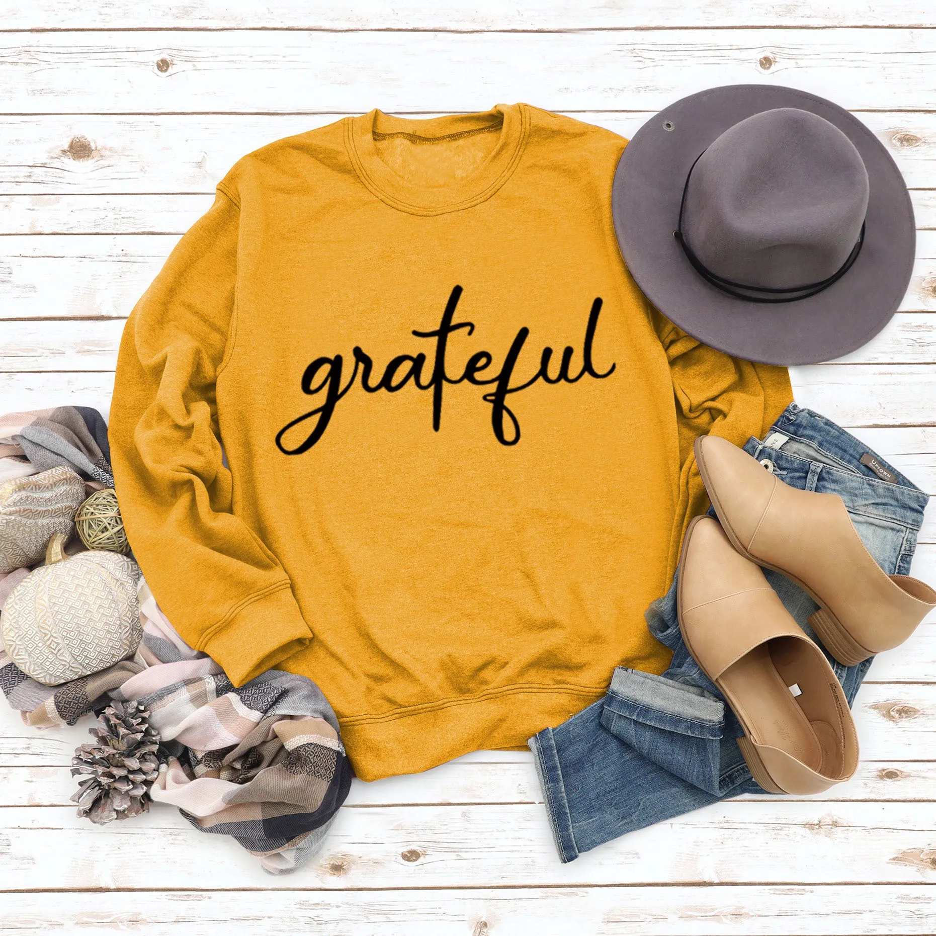 Grateful Letters Fashion Fall and Winter Bottoming Long-sleeved Printed Round Neck Sweater