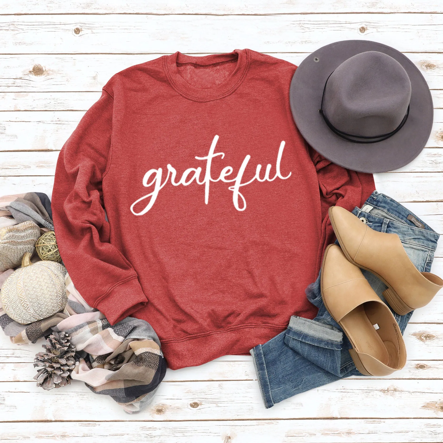 Grateful Letters Fashion Fall and Winter Bottoming Long-sleeved Printed Round Neck Sweater