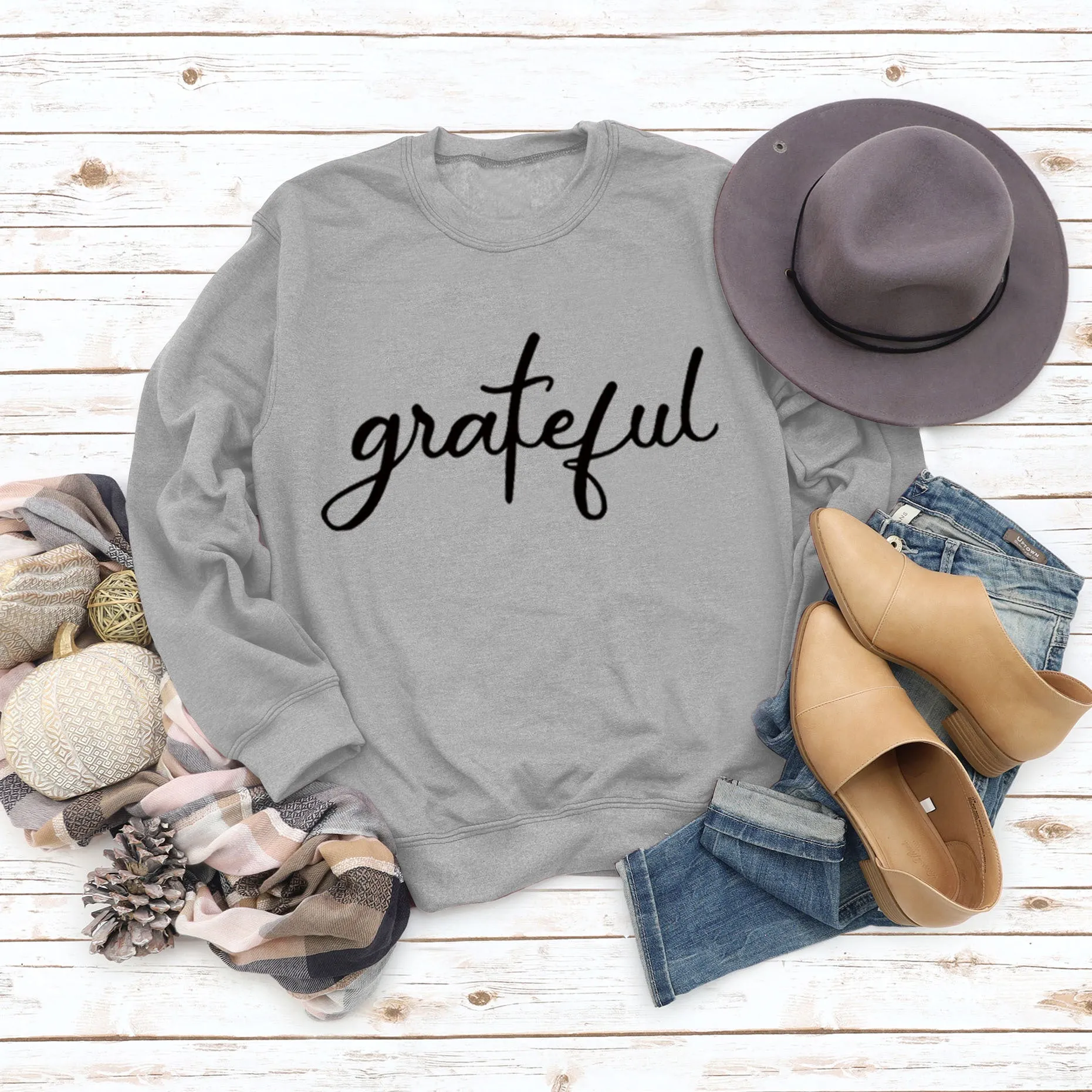 Grateful Letters Fashion Fall and Winter Bottoming Long-sleeved Printed Round Neck Sweater