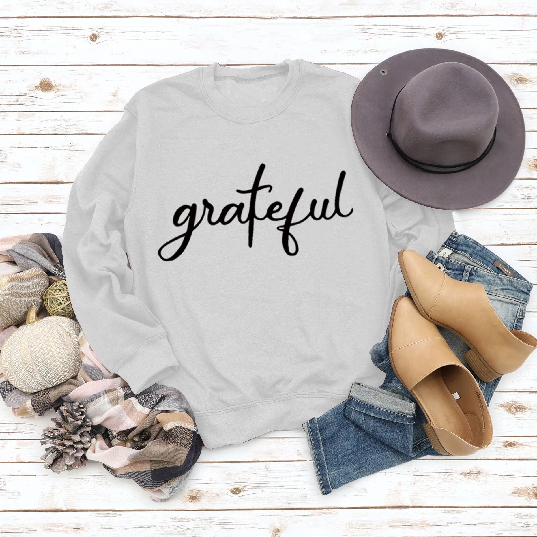 Grateful Letters Fashion Fall and Winter Bottoming Long-sleeved Printed Round Neck Sweater